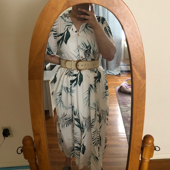 Greenery anyone? - Picture 2 of 2